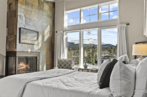 Stylish 3BD with 3 Fireplaces and Shared Hot Tub Breckenridge